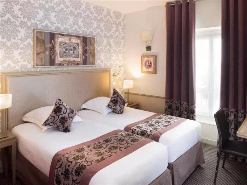 Hotel Monceau Wagram Paryż Zewnętrze zdjęcie