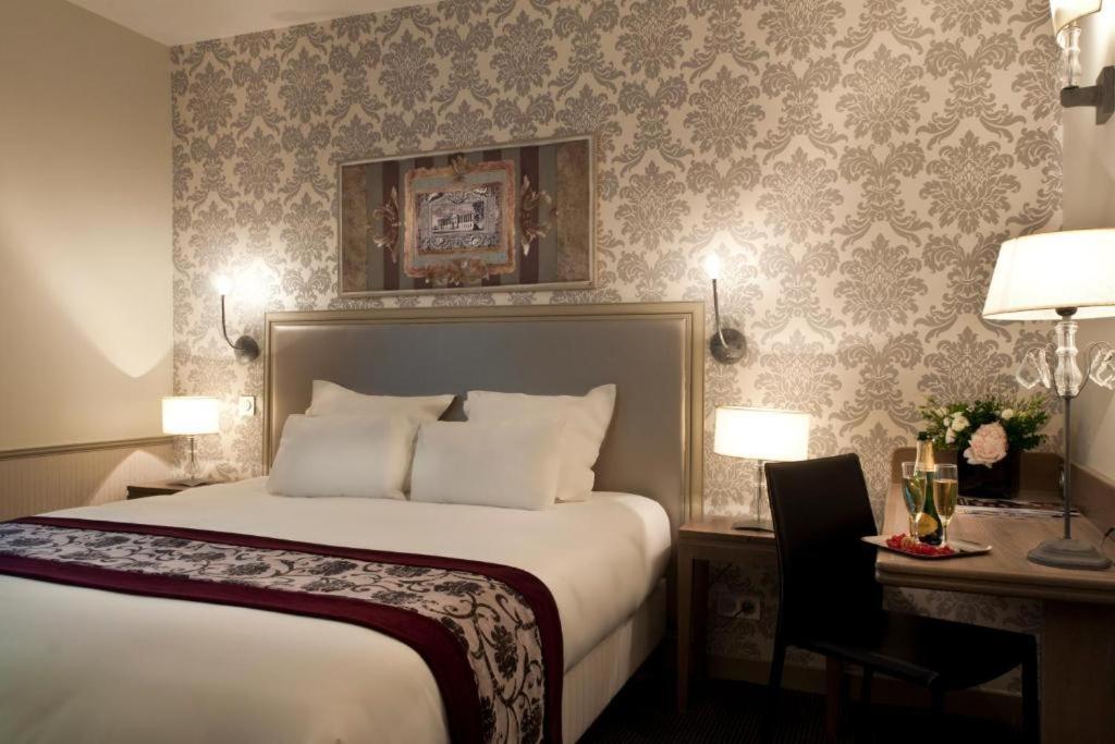 Hotel Monceau Wagram Paryż Pokój zdjęcie