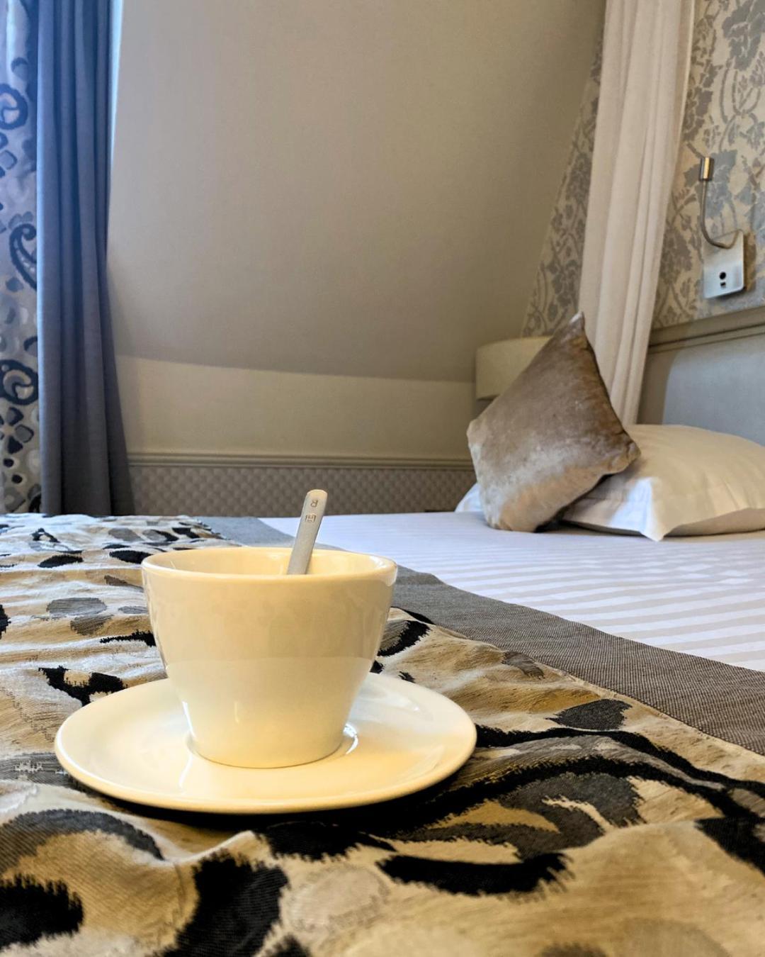 Hotel Monceau Wagram Paryż Pokój zdjęcie